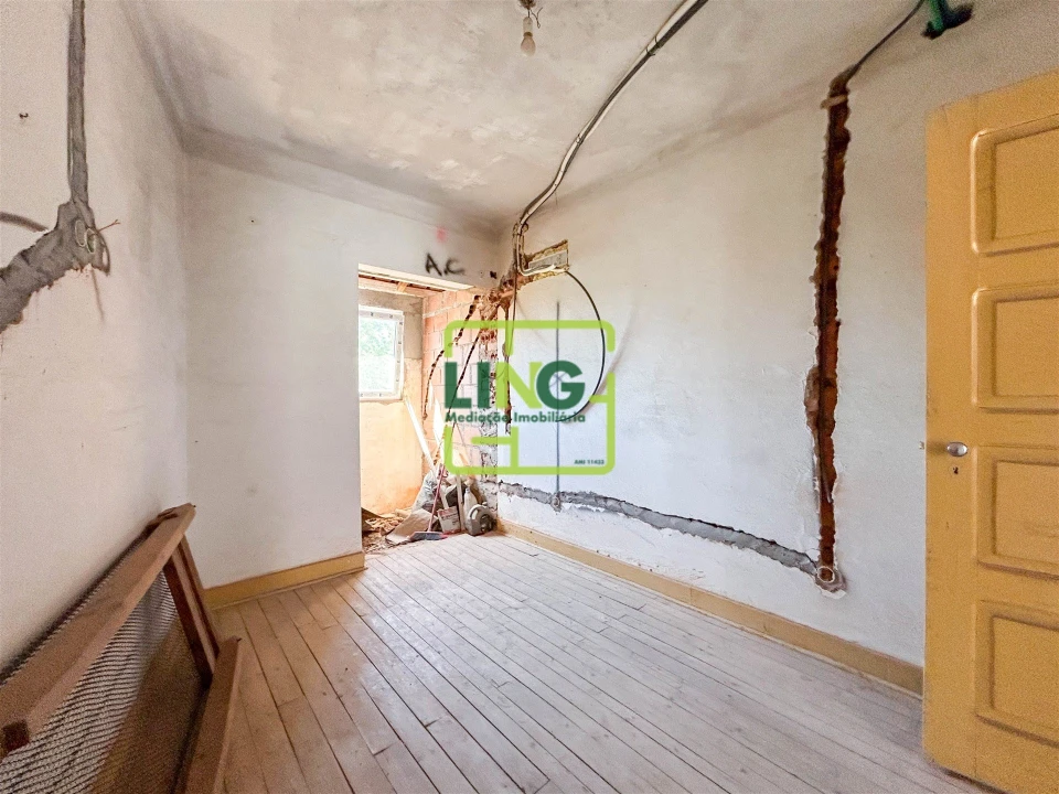 Apartamento T2 para Venda em Castelo Branco Foto 53