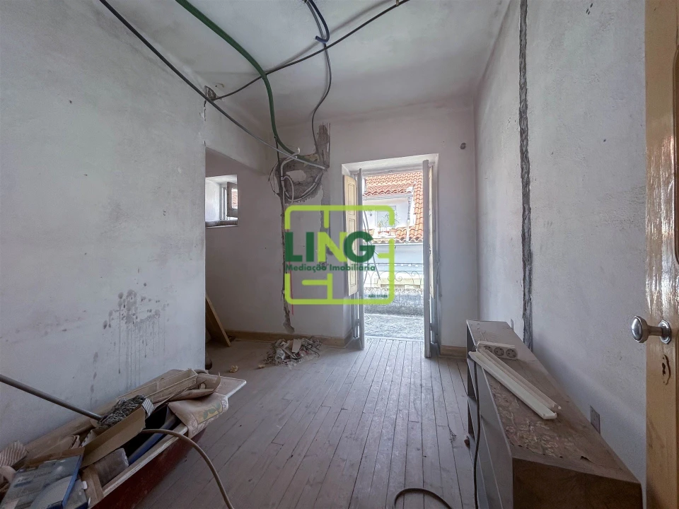 Apartamento T2 para Venda em Castelo Branco Foto 11