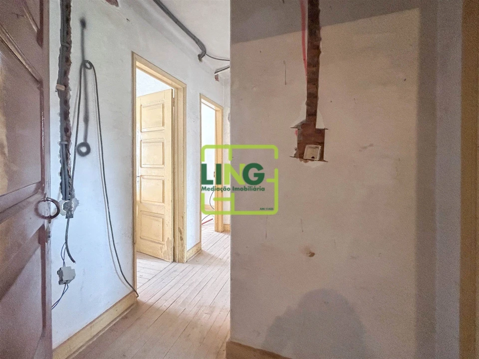 Apartamento T2 para Venda em Castelo Branco Foto 19