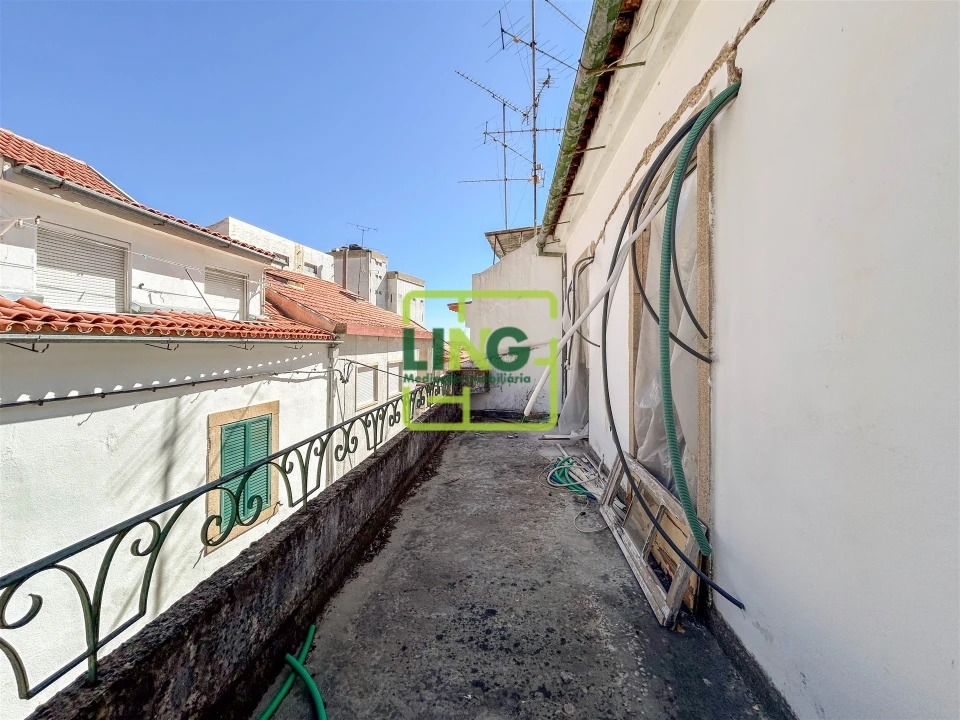 Apartamento T2 para Venda em Castelo Branco Foto 64