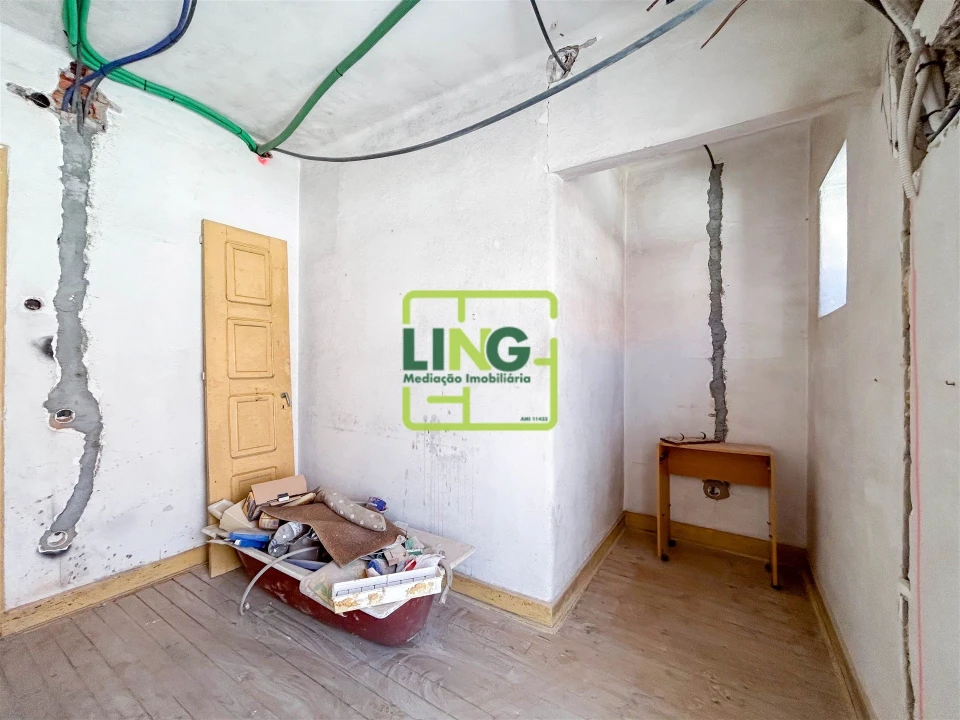 Apartamento T2 para Venda em Castelo Branco Foto 58