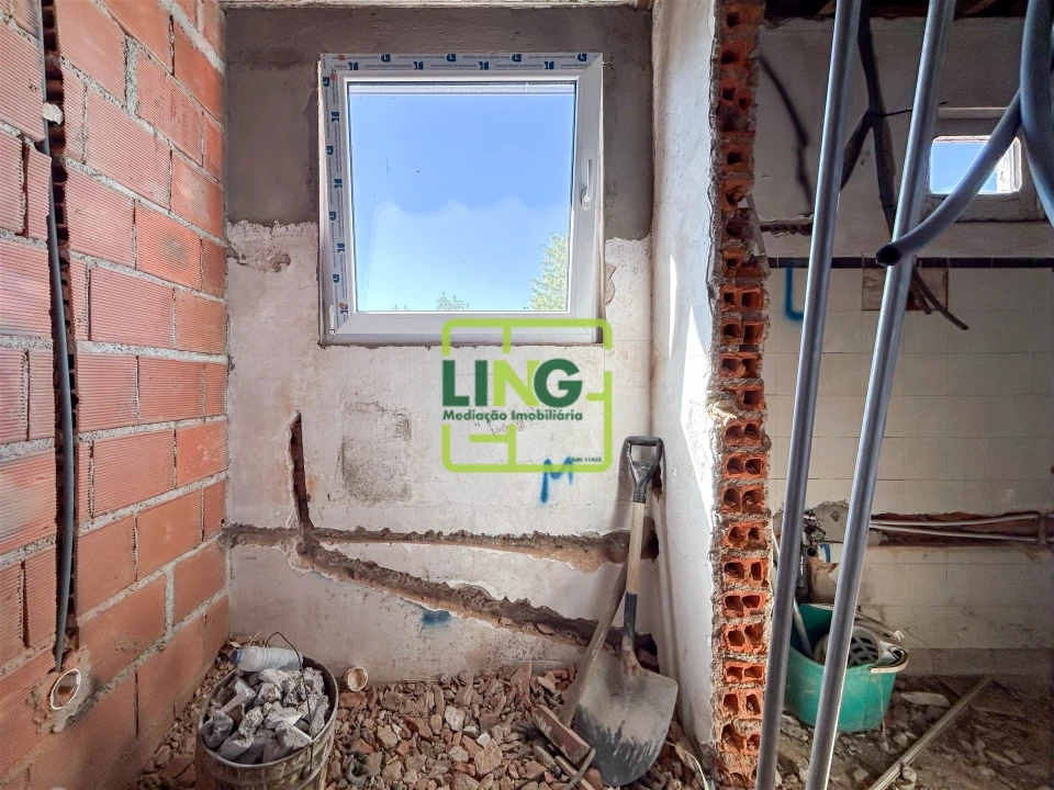Apartamento T2 para Venda em Castelo Branco Foto 44