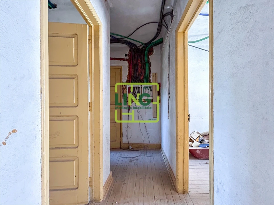 Apartamento T2 para Venda em Castelo Branco Foto 50