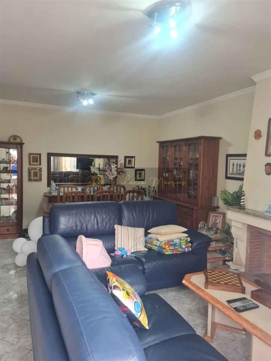 Apartamento T3 para Venda em Vila de Cucujães Foto 5