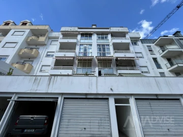 Apartamento T2 para Arrendamento em Viseu
