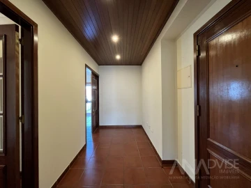 Apartamento T2 para Arrendamento em Viseu