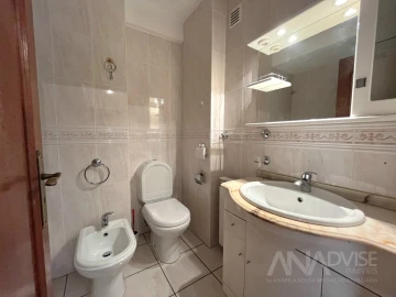 Apartamento T2 para Arrendamento em Viseu