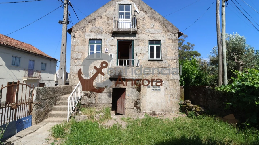 Moradia T2 para Venda em Nespereira