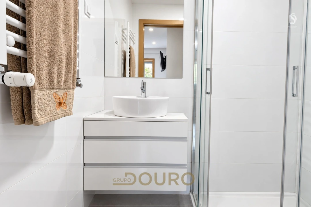 Apartamento T2 para Venda em Mafamude e Vilar do Paraíso Foto 16