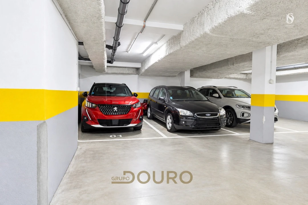 Apartamento T2 para Venda em Mafamude e Vilar do Paraíso Foto 17