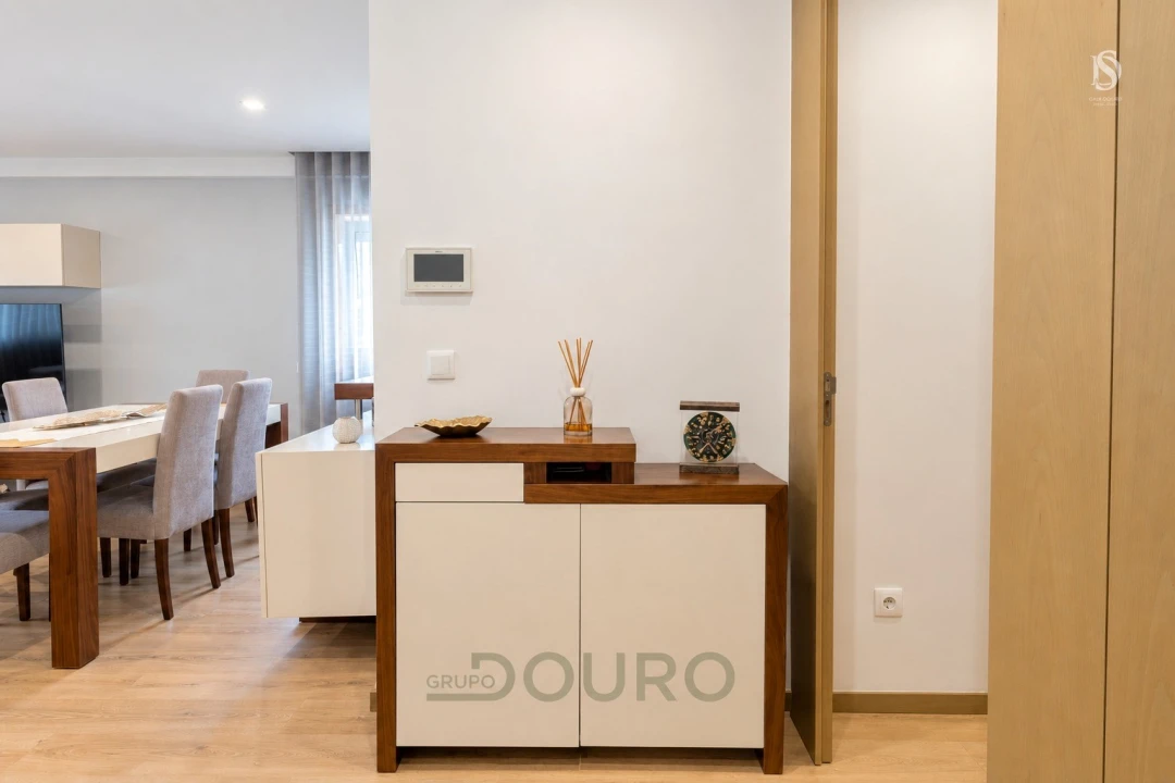 Apartamento T2 para Venda em Mafamude e Vilar do Paraíso Foto 5