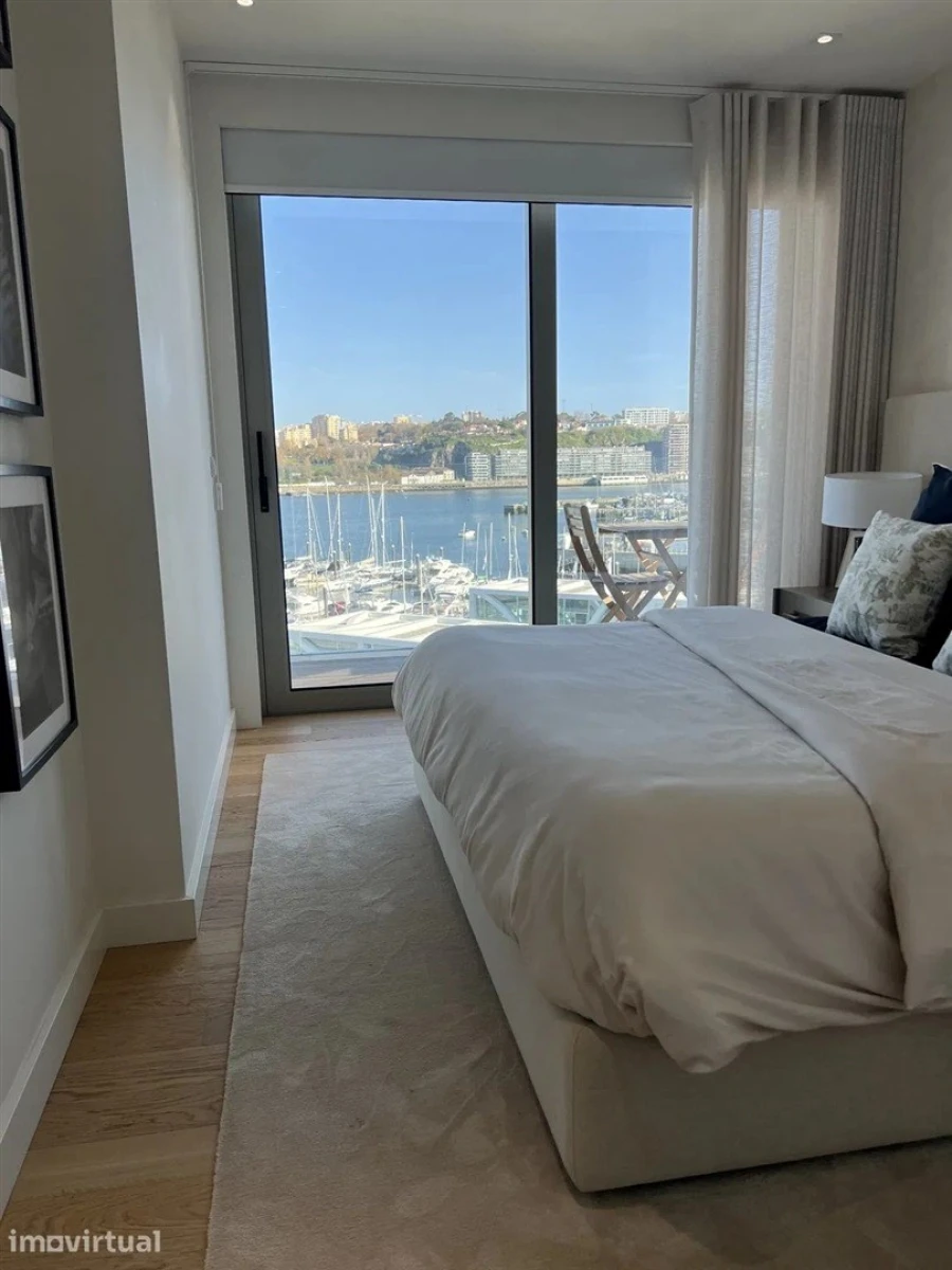 Apartamento T2 para Venda em Canidelo Foto 9