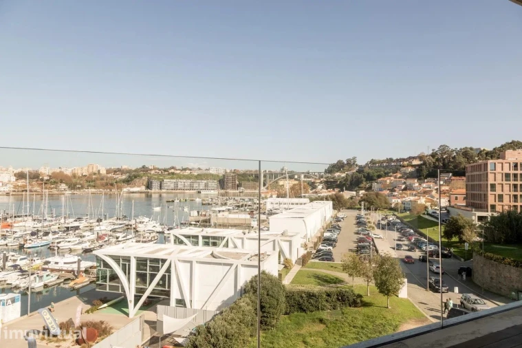 Apartamento T2 para Venda em Canidelo Foto 5