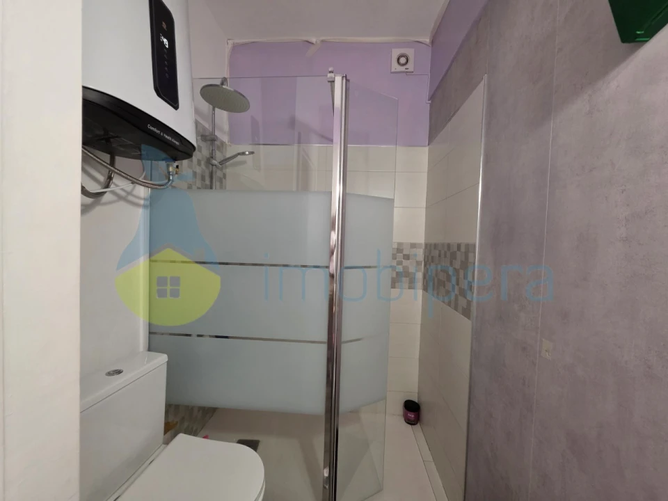 Apartamento T2 para Arrendamento em Armação de Pera Foto 16
