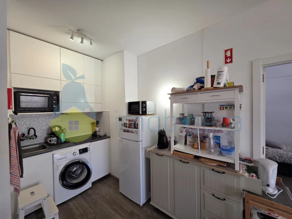 Apartamento T2 para Arrendamento férias em Armação de Pera Foto 8
