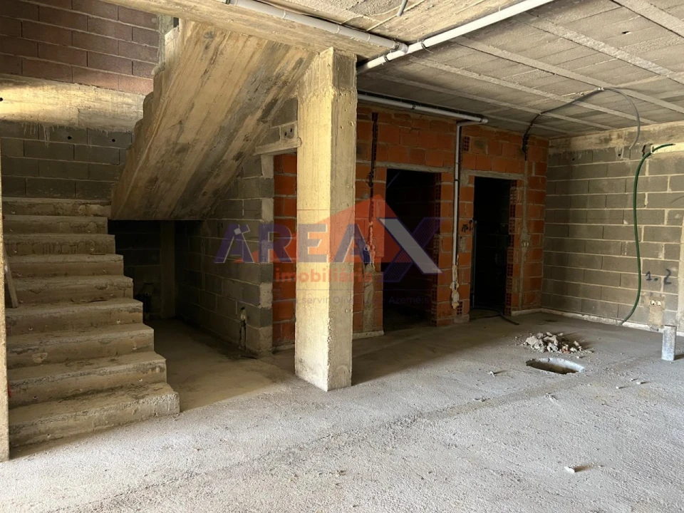 Moradia T3 para Venda em O. Azeméis, Riba-Ul, Ul, Macinhata Seixa, Madail Foto 11