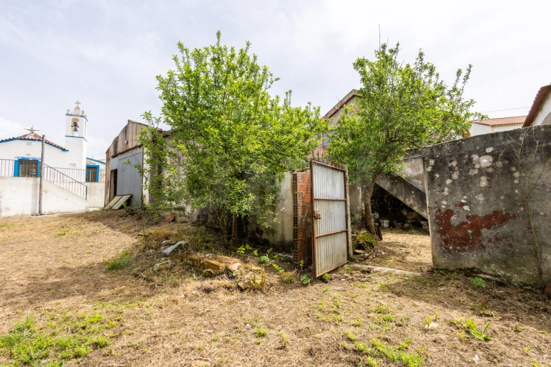 Moradia para Venda em Alvorninha Foto 39