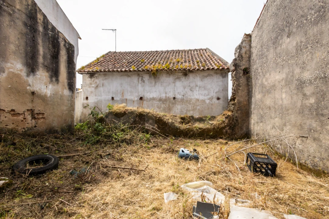 Moradia para Venda em Alvorninha Foto 44