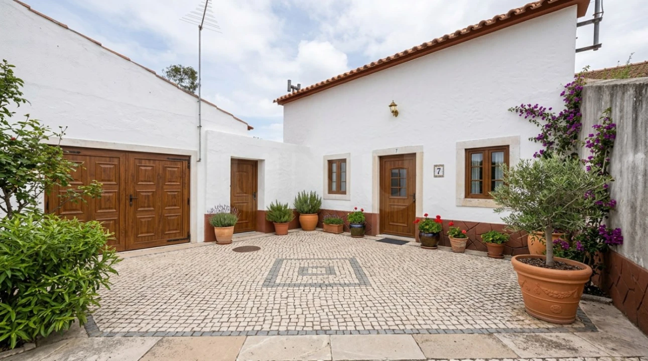 Moradia para Venda em Alvorninha Foto 37