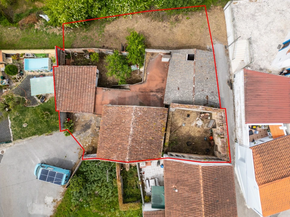 Moradia para Venda em Alvorninha Foto 48