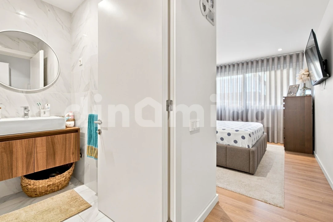 Apartamento T3 para Venda em Vila Nova de Famalicão e Calendário Foto 16