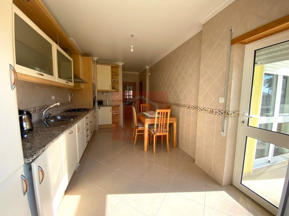 Quarto para Arrendamento em Alcochete Foto 6