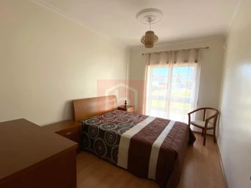 Quarto para Arrendamento em Alcochete