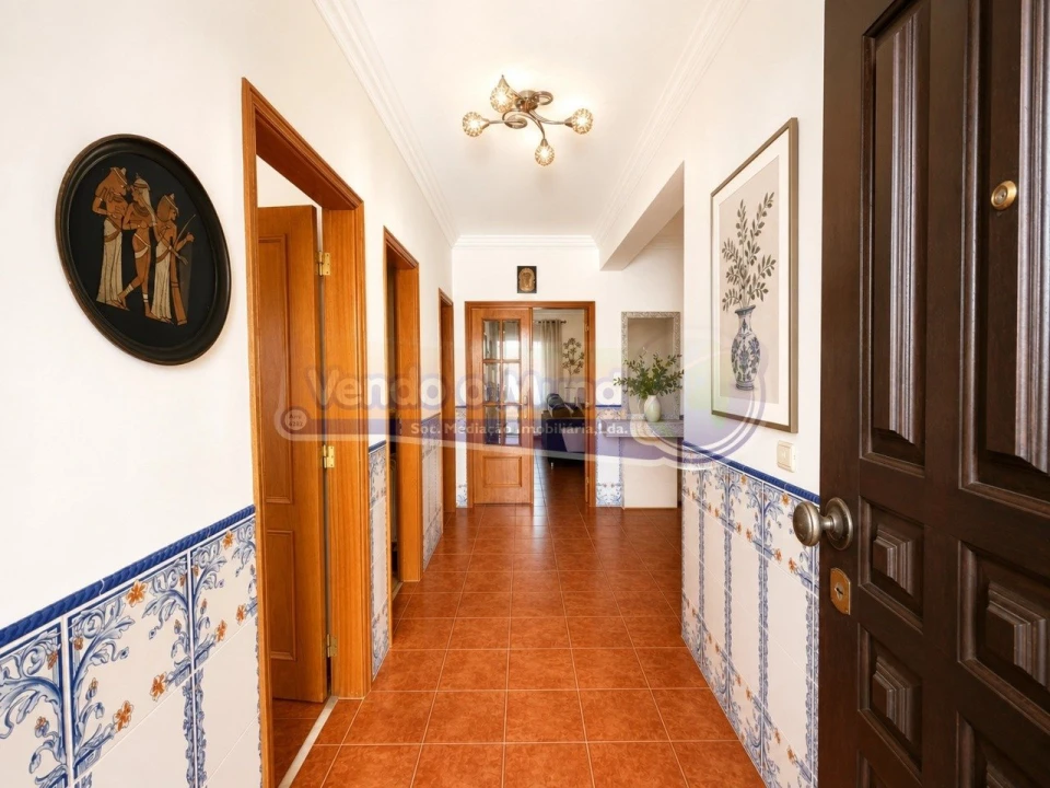 Moradia T5 para Venda em Samora Correia Foto 2