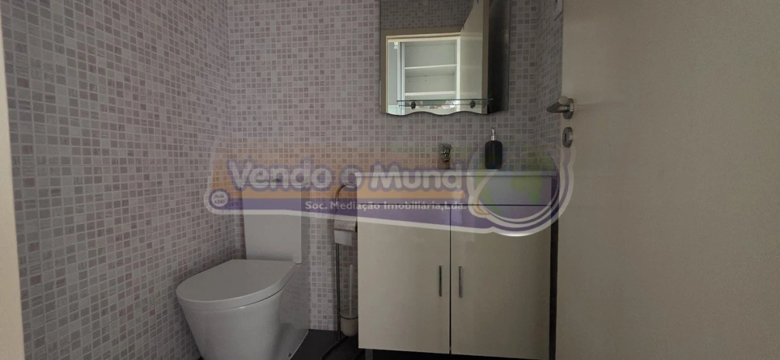 Apartamento T3 para Venda em Carnide Foto 13