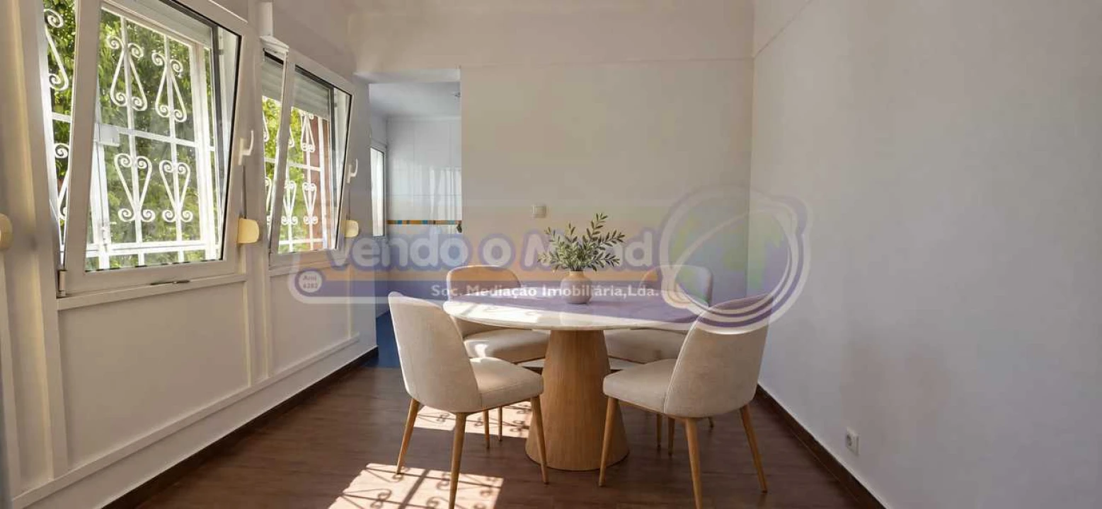 Apartamento T3 para Venda em Carnide Foto 5