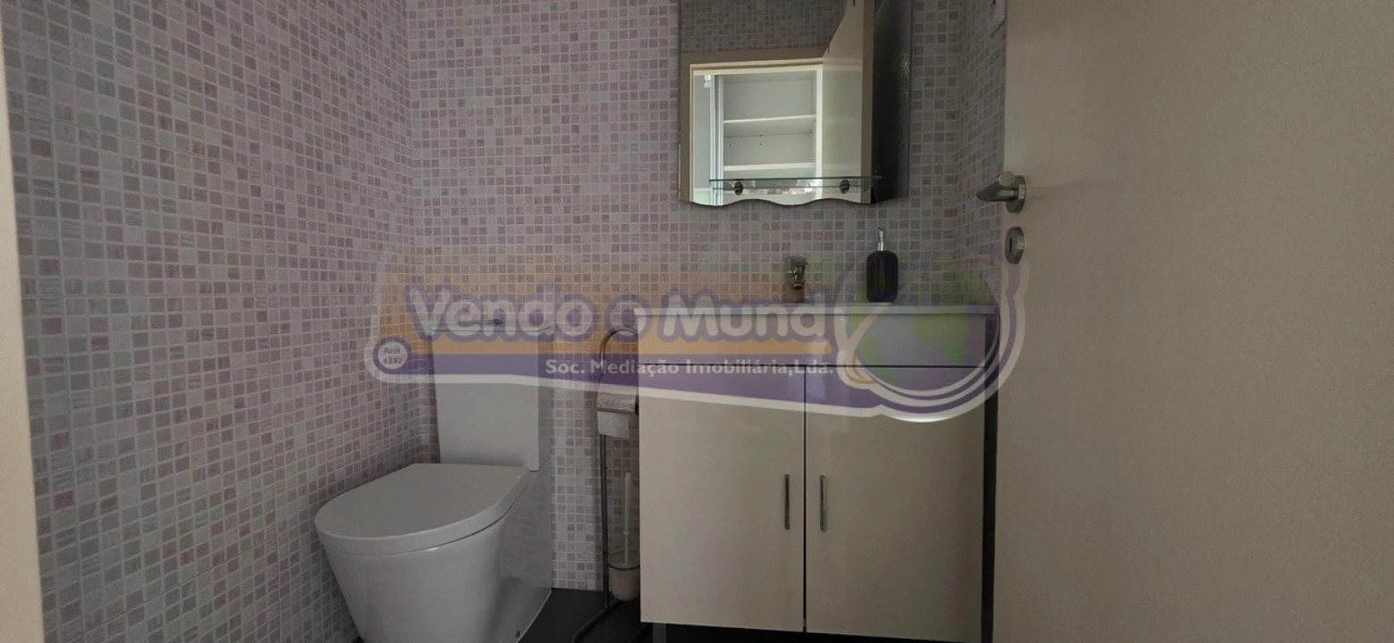 Apartamento T3 para Venda em Carnide Foto 13