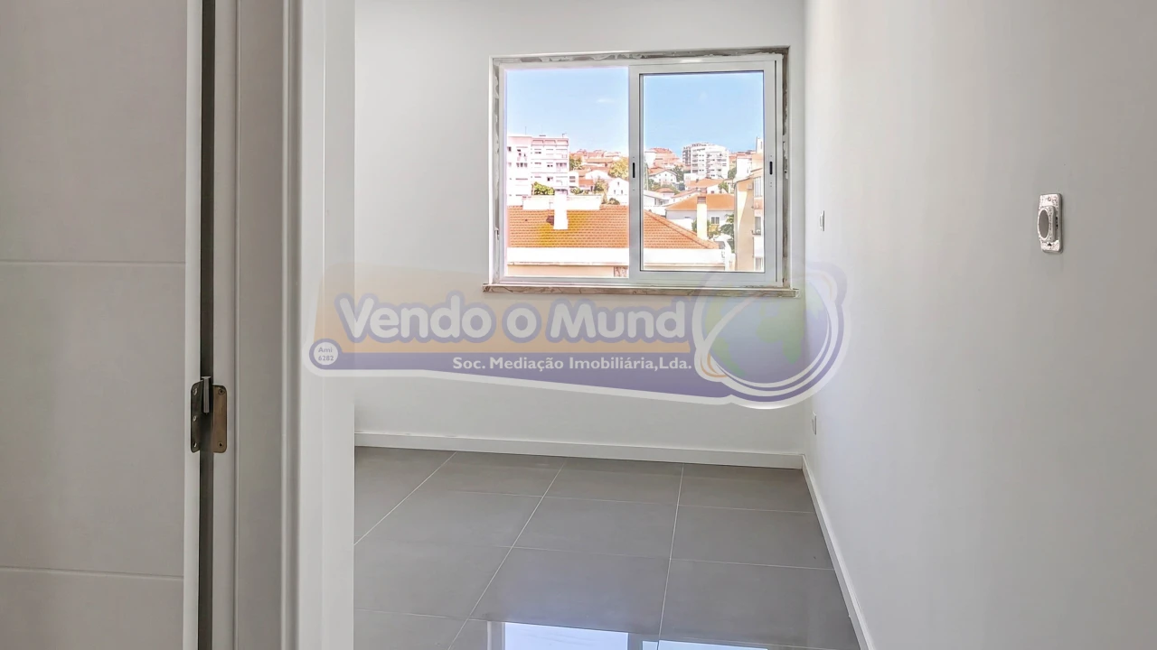 Apartamento T2 para Venda em Cacém e São Marcos Foto 13