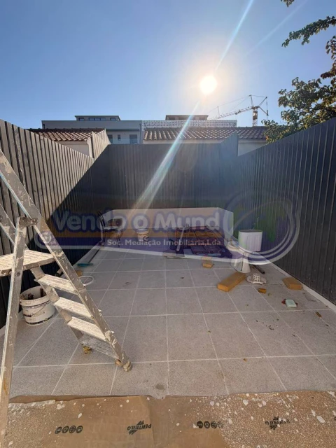 Moradia T1 para Venda em Benavente