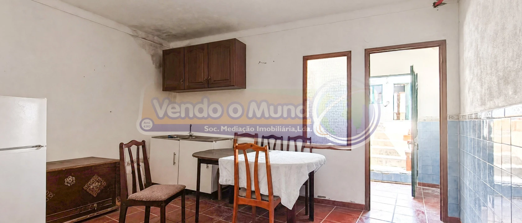 Moradia T1 para Venda em Cabeção Foto 4