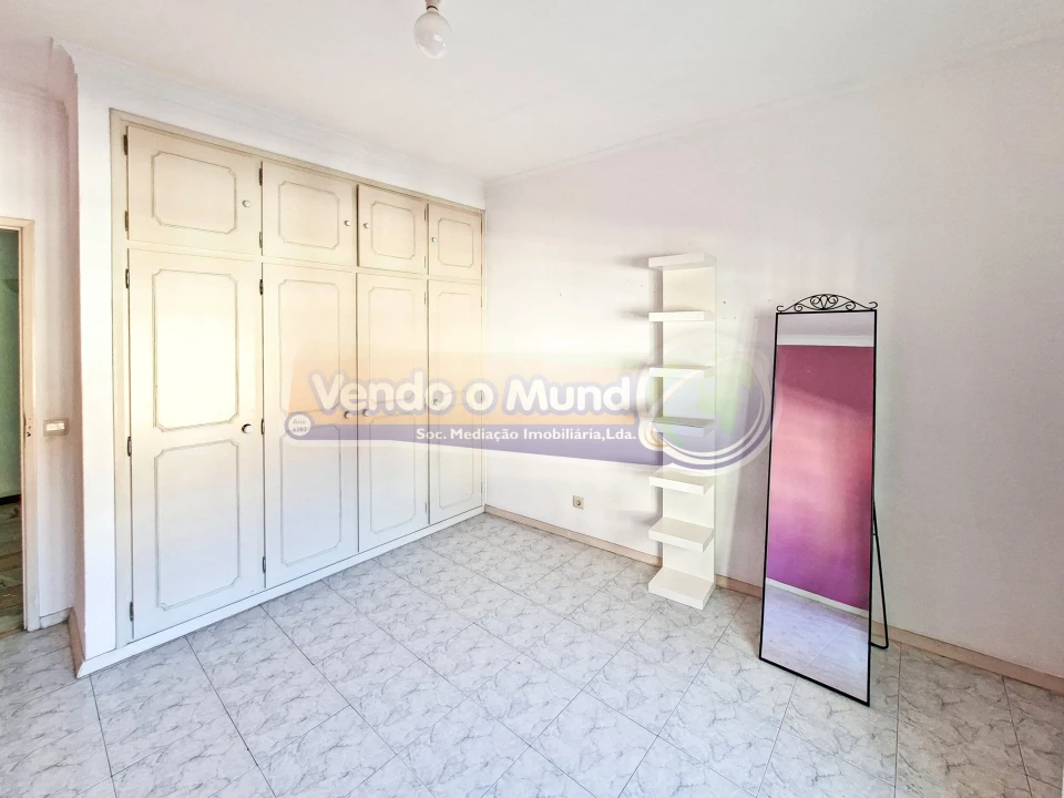 Moradia T3 para Venda em Almeirim Foto 10
