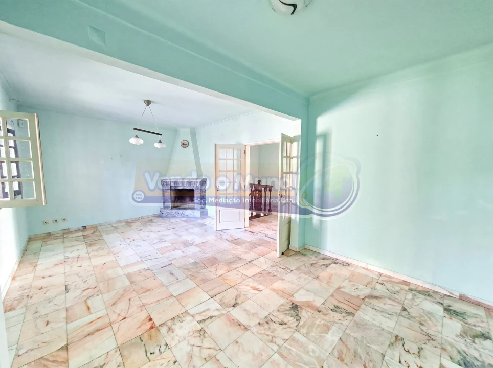 Moradia T3 para Venda em Almeirim Foto 4