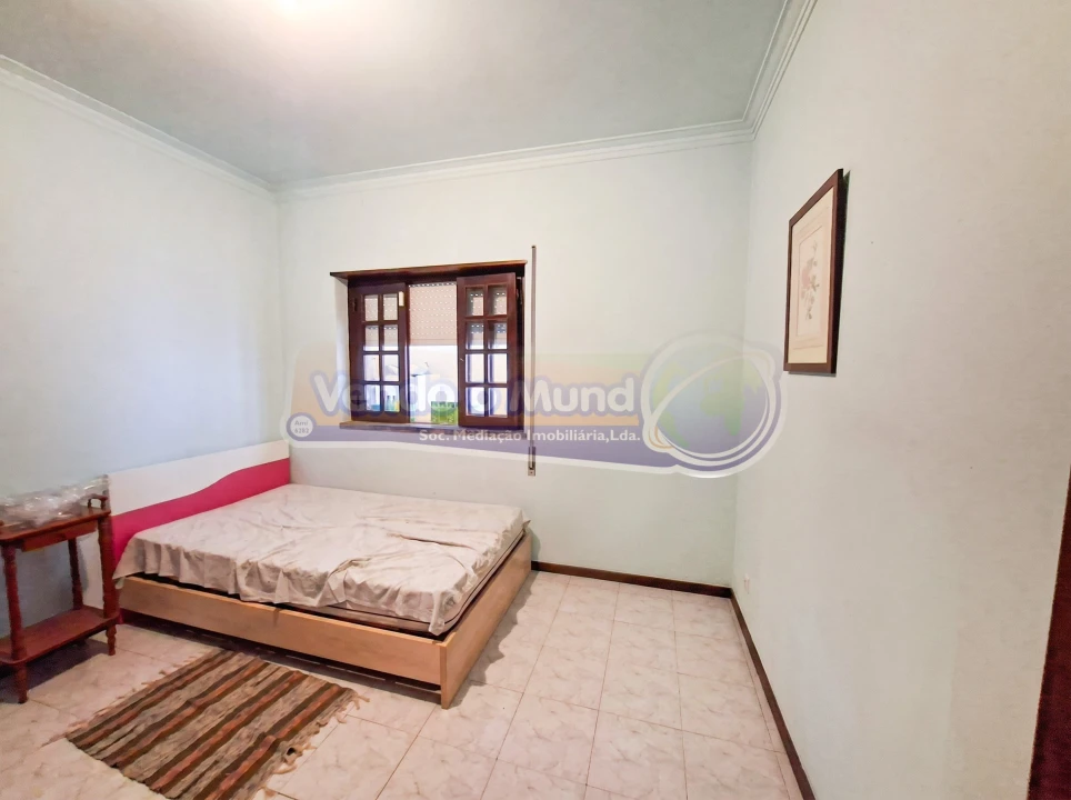 Moradia T3 para Venda em Almeirim Foto 8