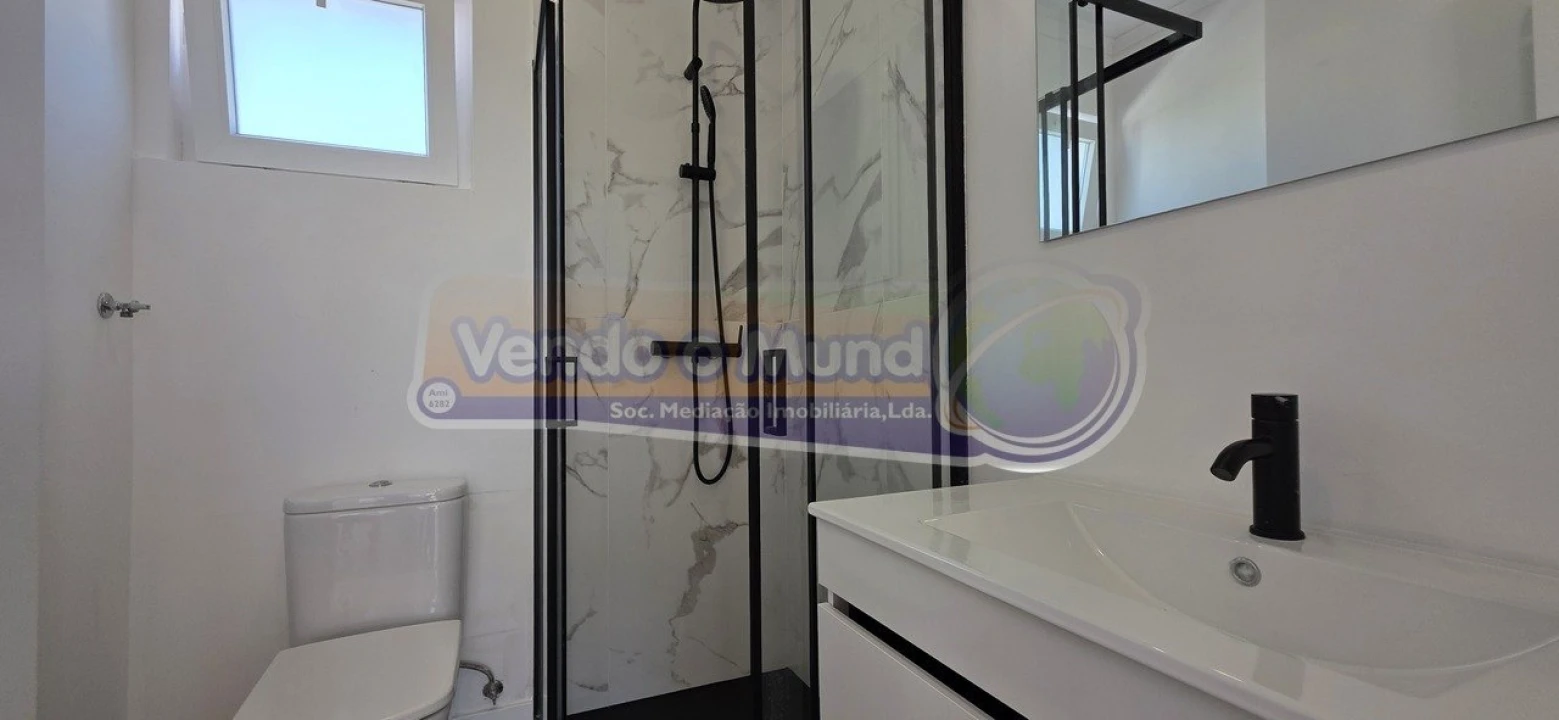 Apartamento T2 para Venda em Alverca do Ribatejo e Sobralinho Foto 13