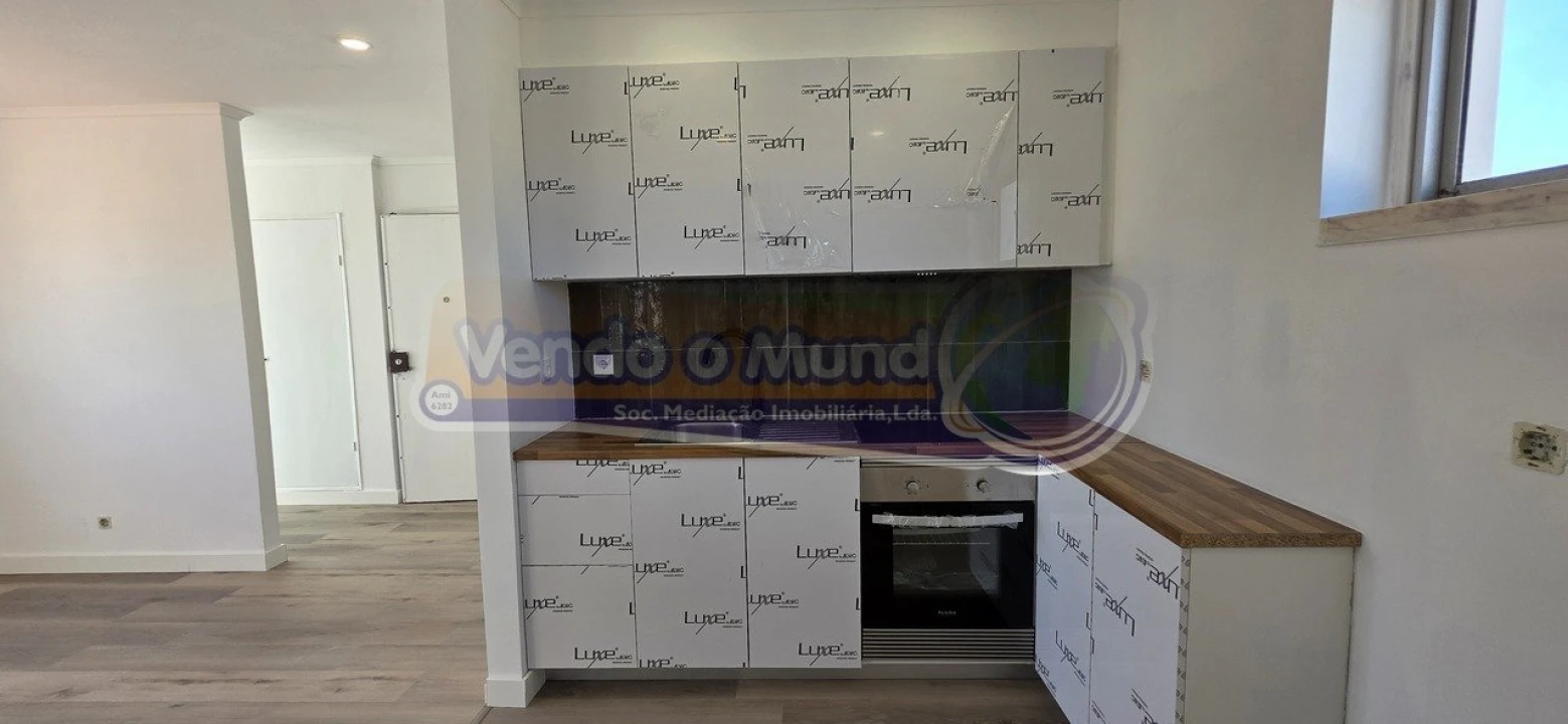 Apartamento T2 para Venda em Alverca do Ribatejo e Sobralinho Foto 7