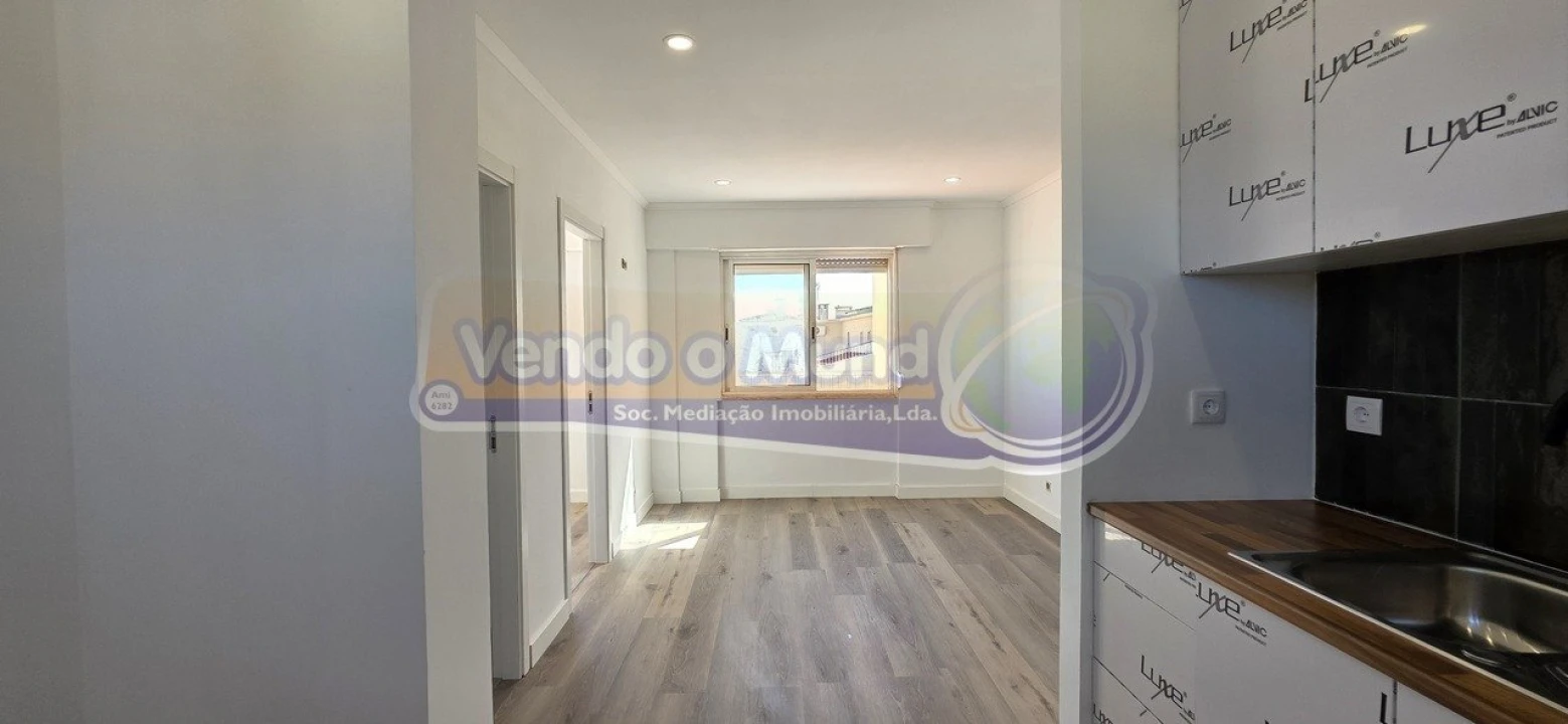 Apartamento T2 para Venda em Alverca do Ribatejo e Sobralinho Foto 6