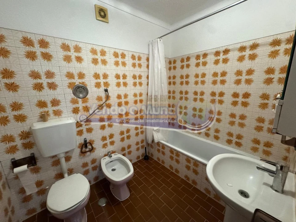 Apartamento T2 para Venda em Benavente Foto 8
