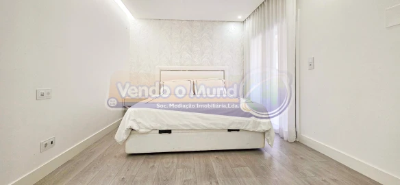 Apartamento T3 para Venda em Alverca do Ribatejo e Sobralinho