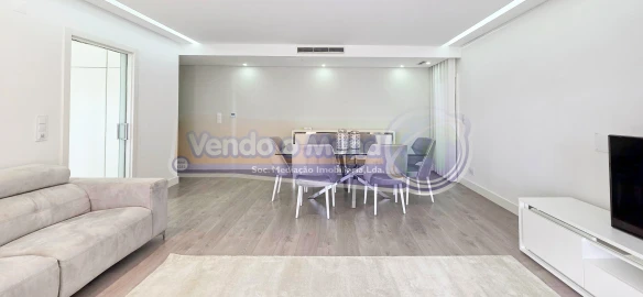 Apartamento T3 para Venda em Alverca do Ribatejo e Sobralinho