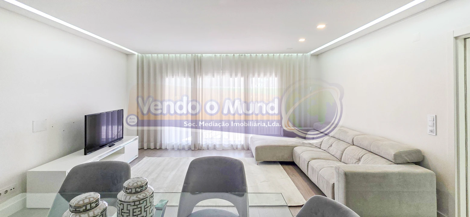 Apartamento T3 para Venda em Alverca do Ribatejo e Sobralinho Foto 3