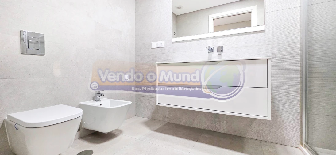Apartamento T3 para Venda em Alverca do Ribatejo e Sobralinho Foto 18