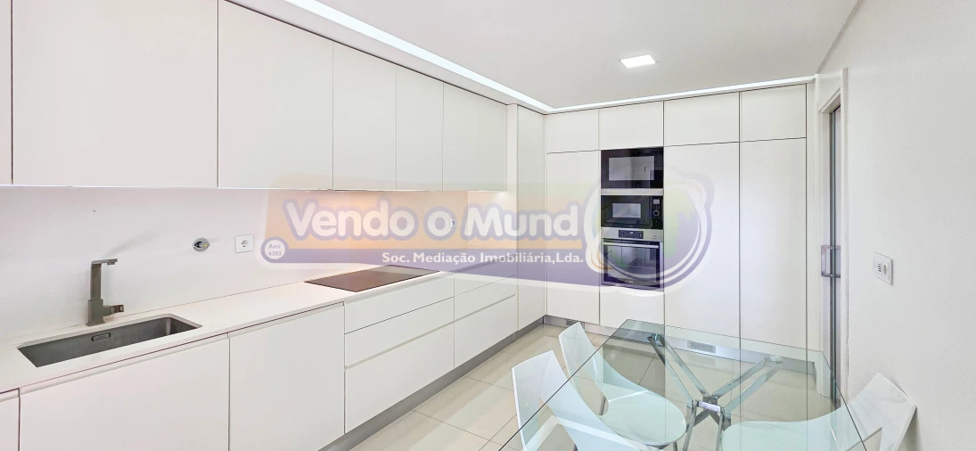 Apartamento T3 para Venda em Alverca do Ribatejo e Sobralinho Foto 5