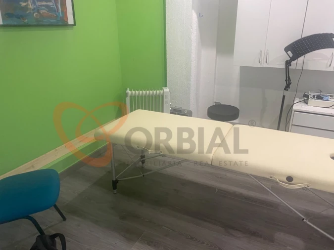 Loja para Venda em Albufeira e Olhos de Água Foto 7