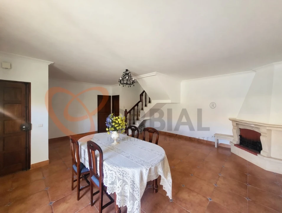Moradia T2 para Venda em Albufeira e Olhos de Água Foto 5