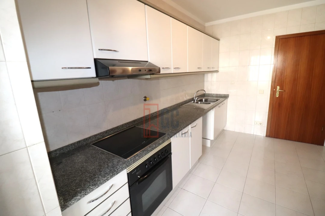 Apartamento T2 para Venda em Canidelo Foto 7