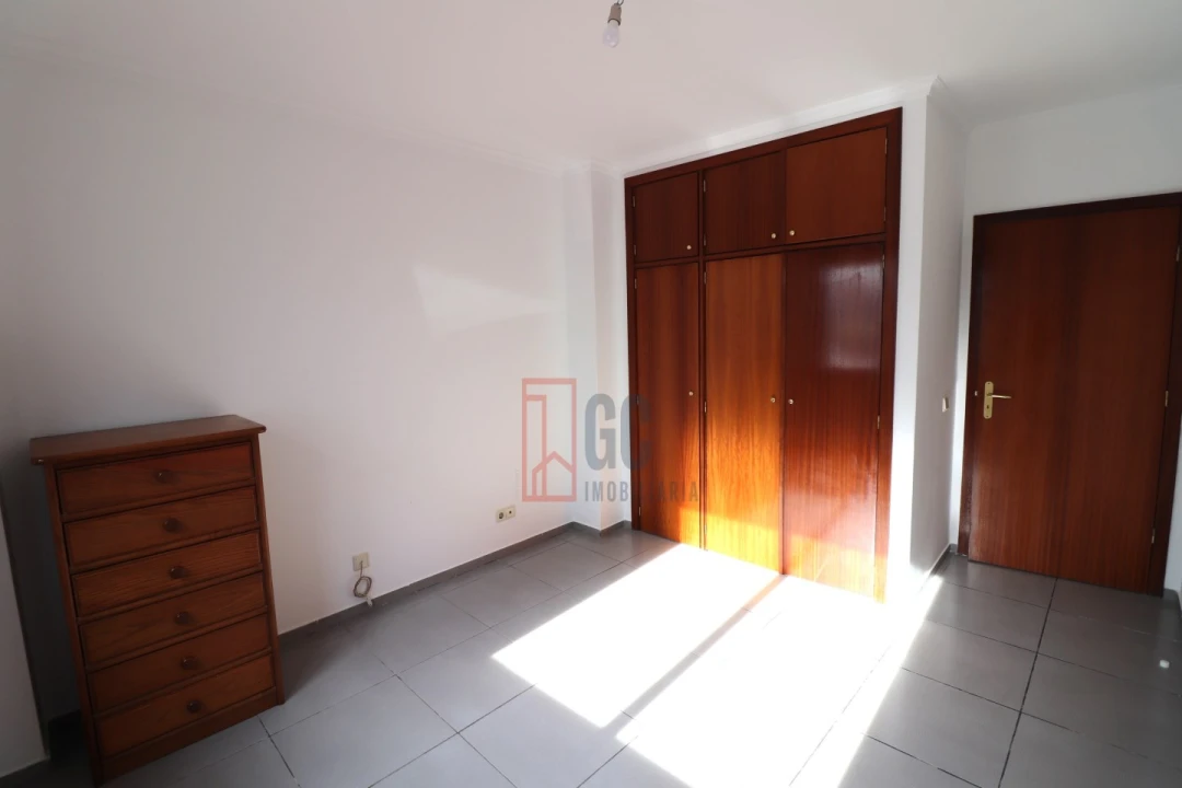 Apartamento T2 para Venda em Canidelo Foto 10